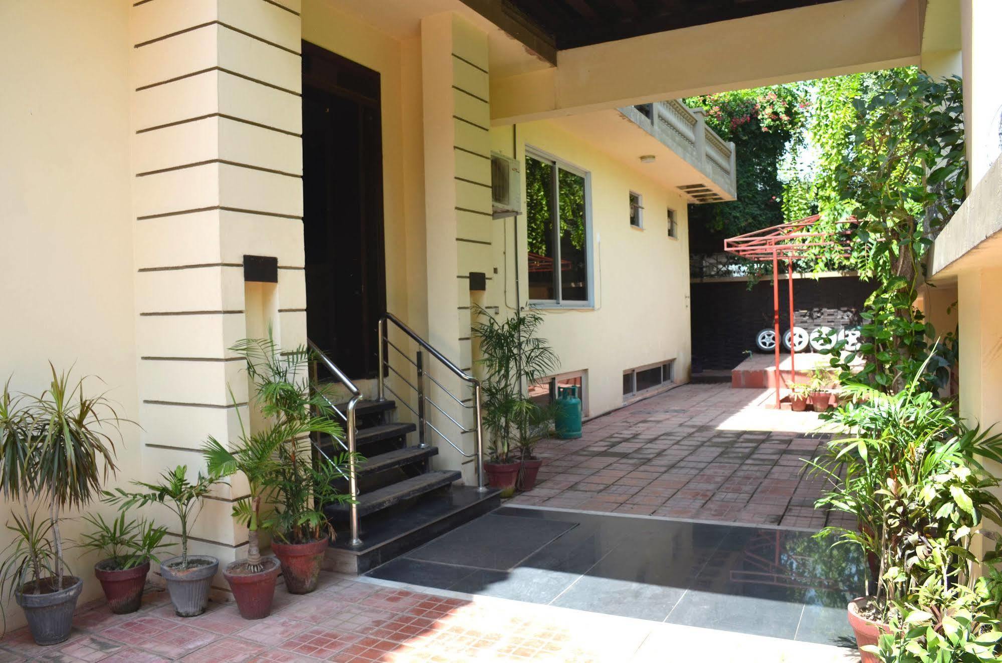 Gofas Lodge Islamabad Eksteriør billede